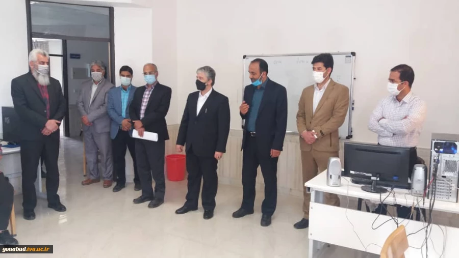 بازدید دکتر خاتمی به همراه هیات همراه از برگزاری کلاس های حضوری در آموزشکده فنی گناباد. 2